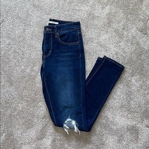 Levi’s 721 high rise skinny jeans